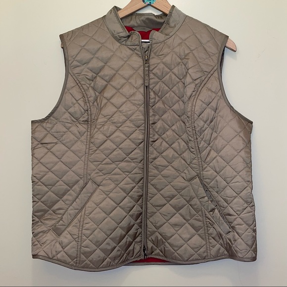 Van Heusen Tops - Van Heusen vest